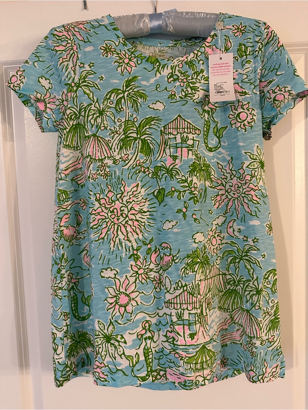 NWT XS Lilly Pulitzer Short Sleeve Print Tee